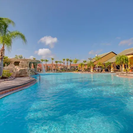 Private Pool Getaway Near Theme Parks Villa